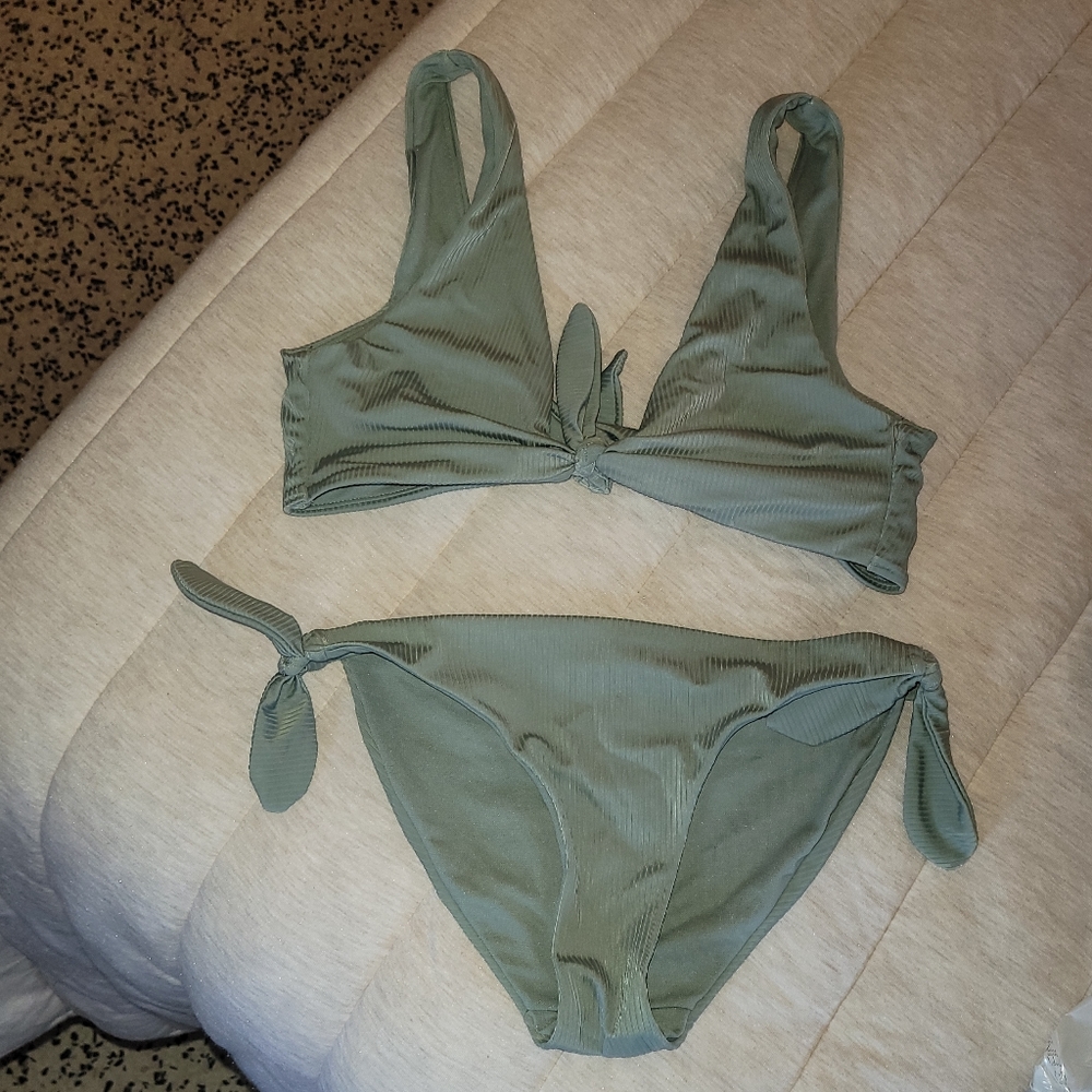 Women's No Boundaries Bikini Set